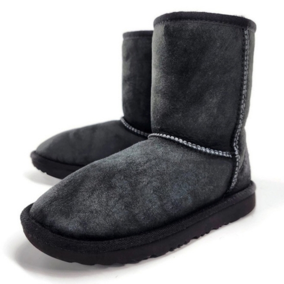 UGG Other - UGG Black Classic Short Sheepskin Suede Shearling Lined Pull-On Waterproof Boots